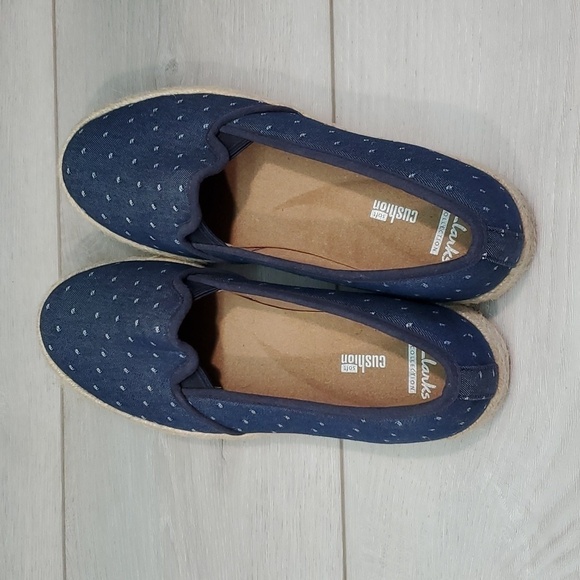 Clarks Women Cushion Soft Loafer Slip on Espadrille shoes sz 6.5W - Picture 7 of 12